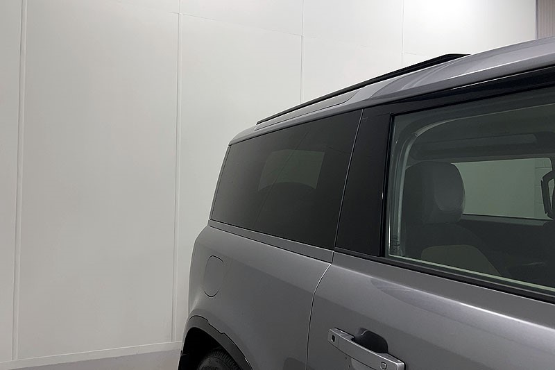 2021 (71) LAND ROVER DEFENDER 3.0 D250 X-Dynamic S 90 3dr Auto 5150870