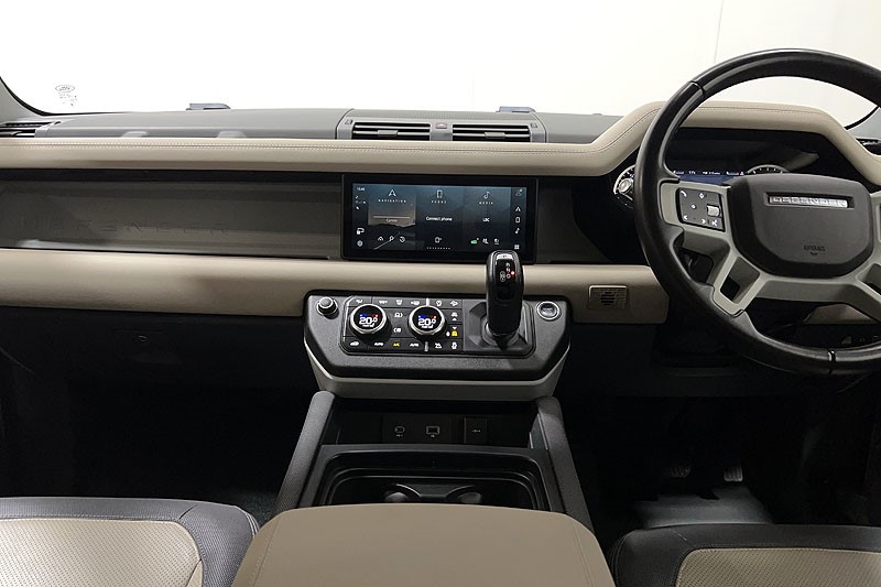 2021 (71) LAND ROVER DEFENDER 3.0 D250 X-Dynamic S 90 3dr Auto 5150834