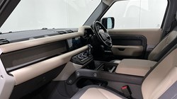 2021 (71) LAND ROVER DEFENDER 3.0 D250 X-Dynamic S 90 3dr Auto 5150859