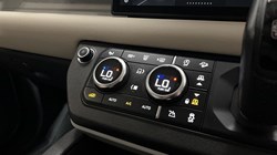 2021 (71) LAND ROVER DEFENDER 3.0 D250 X-Dynamic S 90 3dr Auto 5150848