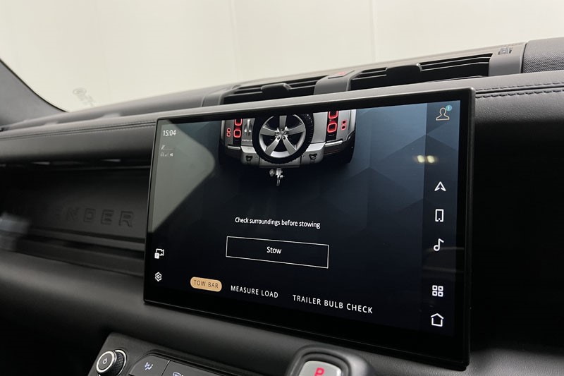 2025 (25) LAND ROVER DEFENDER 3.0 D350 X-Dynamic HSE 110 5dr Auto 5163167