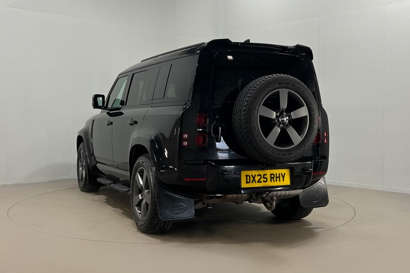 2025 (25) LAND ROVER DEFENDER 3.0 D350 X-Dynamic HSE 110 5dr Auto