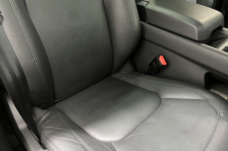 2025 (25) LAND ROVER DEFENDER 3.0 D350 X-Dynamic HSE 110 5dr Auto 5163150