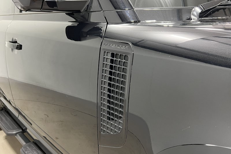 2025 (25) LAND ROVER DEFENDER 3.0 D350 X-Dynamic HSE 110 5dr Auto 5163182