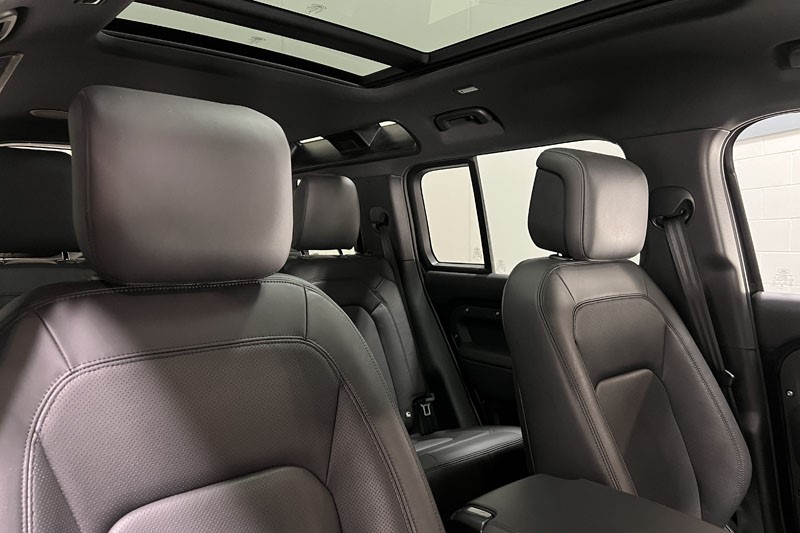 2025 (25) LAND ROVER DEFENDER 3.0 D350 X-Dynamic HSE 110 5dr Auto 5163151