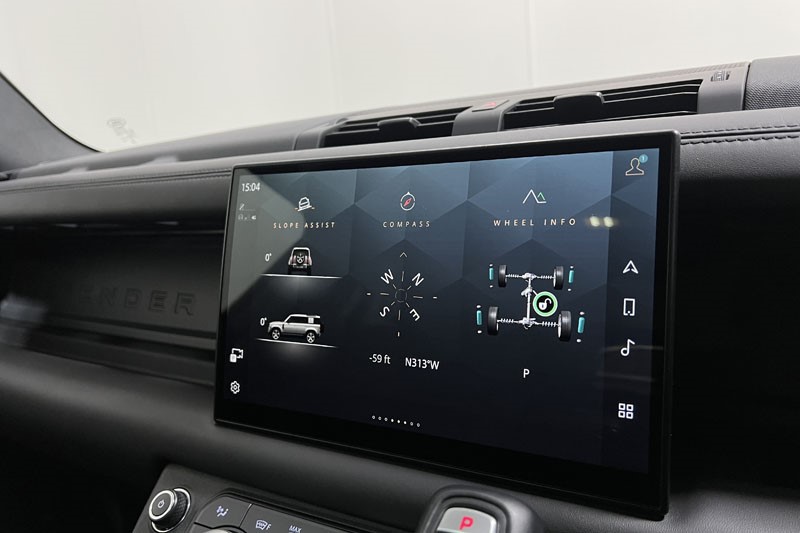 2025 (25) LAND ROVER DEFENDER 3.0 D350 X-Dynamic HSE 110 5dr Auto 5163162