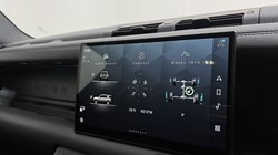 2025 (25) LAND ROVER DEFENDER 3.0 D350 X-Dynamic HSE 110 5dr Auto 5163162