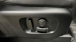 2025 (25) LAND ROVER DISCOVERY 3.0 D350 35th Edition 5dr Auto 5144901