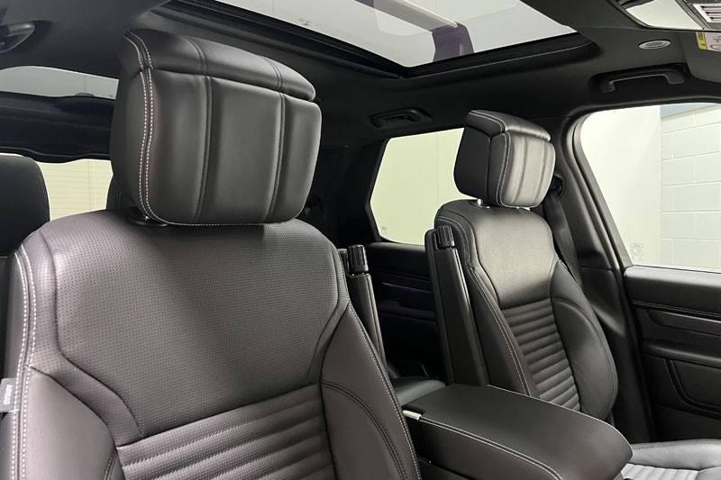 2025 (25) LAND ROVER DISCOVERY 3.0 D350 35th Edition 5dr Auto 5144903