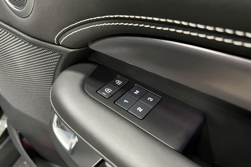 2025 (25) LAND ROVER DISCOVERY 3.0 D350 35th Edition 5dr Auto 5144897