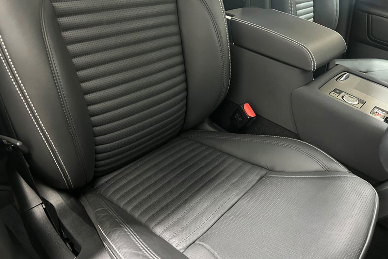 2025 (25) LAND ROVER DISCOVERY 3.0 D350 35th Edition 5dr Auto 5144902