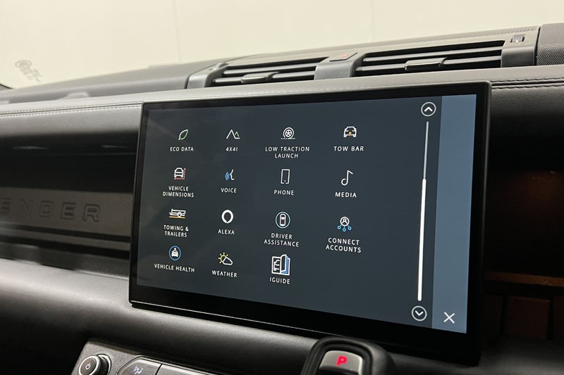 2024 (74) LAND ROVER COMMERCIAL DEFENDER 3.0 D350 Hard Top X-Dynamic HSE Auto [3 Seat] 5123331