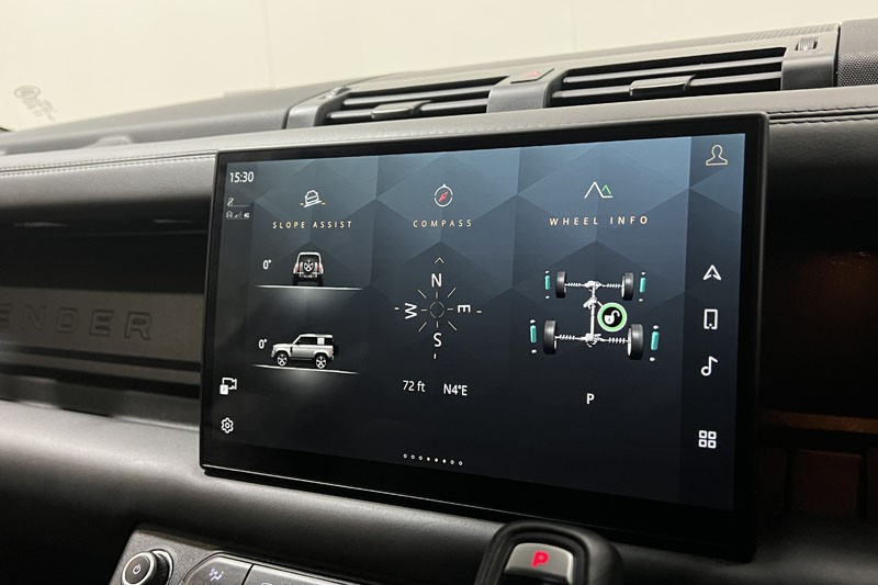 2024 (74) LAND ROVER COMMERCIAL DEFENDER 3.0 D350 Hard Top X-Dynamic HSE Auto [3 Seat] 5123328