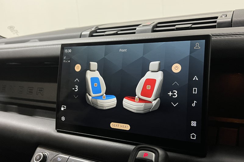 2024 (74) LAND ROVER COMMERCIAL DEFENDER 3.0 D350 Hard Top X-Dynamic HSE Auto [3 Seat] 5123332