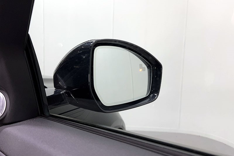 2023 (72) LAND ROVER RANGE ROVER EVOQUE 2.0 D200 R-Dynamic HSE 5dr Auto 5171001