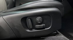 2020 (70) LAND ROVER RANGE ROVER EVOQUE 2.0 P200 R-Dynamic SE 5dr Auto 5118974