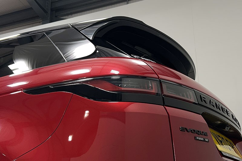 2020 (70) LAND ROVER RANGE ROVER EVOQUE 2.0 P200 R-Dynamic SE 5dr Auto 5119004