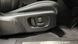 2022 (22) LAND ROVER RANGE ROVER EVOQUE 2.0 D200 R-Dynamic SE 5dr Auto 5122108