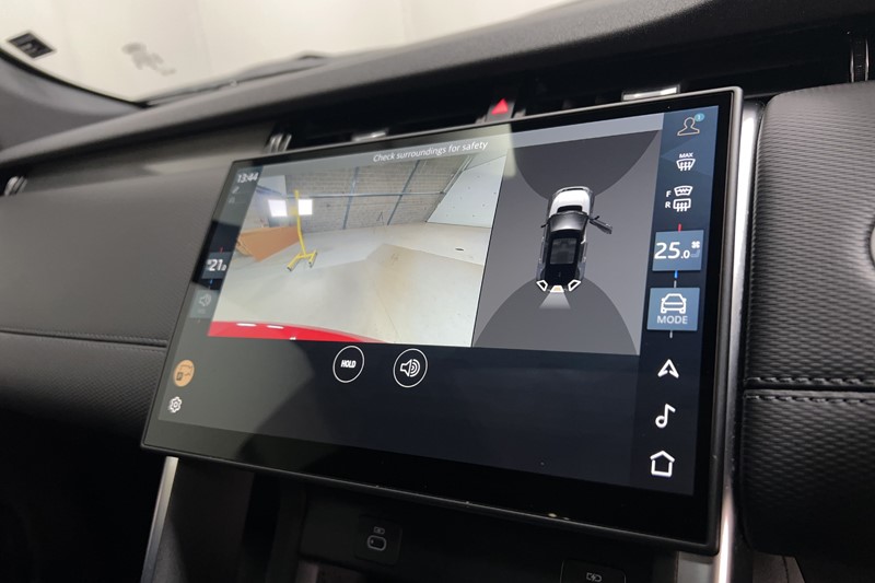 2024 (24) LAND ROVER DISCOVERY SPORT 2.0 D200 Dynamic SE 5dr Auto [5 Seat] 5134274