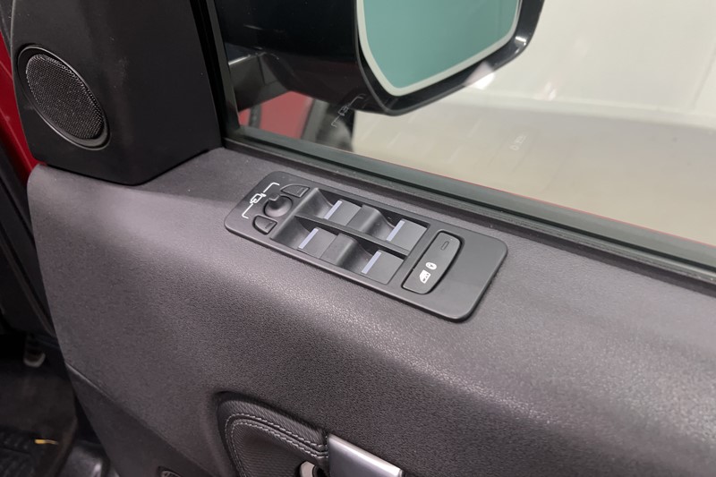 2024 (24) LAND ROVER DISCOVERY SPORT 2.0 D200 Dynamic SE 5dr Auto [5 Seat] 5134263