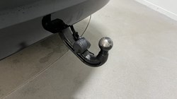 2024 (24) LAND ROVER DISCOVERY 3.0 D300 Dynamic SE 5dr Auto 5187857