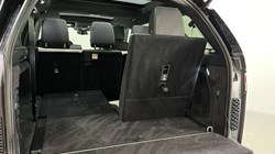 2024 (24) LAND ROVER DISCOVERY 3.0 D300 Dynamic SE 5dr Auto 5187853