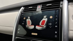 2024 (24) LAND ROVER DISCOVERY 3.0 D300 Dynamic SE 5dr Auto 5187845