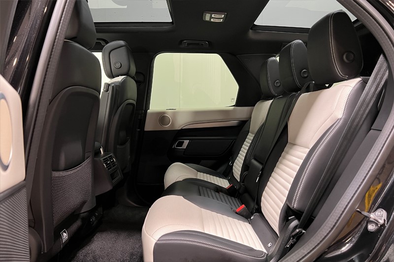 2024 (24) LAND ROVER DISCOVERY 3.0 D300 Dynamic SE 5dr Auto 5187814