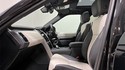 2024 (24) LAND ROVER DISCOVERY 3.0 D300 Dynamic SE 5dr Auto 5187813