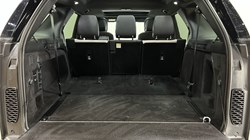 2024 (24) LAND ROVER DISCOVERY 3.0 D300 Dynamic SE 5dr Auto 5187851