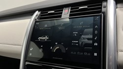 2024 (24) LAND ROVER DISCOVERY 3.0 D300 Dynamic SE 5dr Auto 5187842