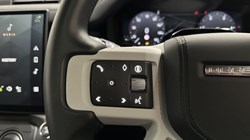 2026 (26) LAND ROVER DEFENDER 3.0 D250 X-Dynamic HSE 110 5dr Auto 5818587