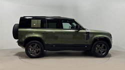 2026 (26) LAND ROVER DEFENDER 3.0 D250 X-Dynamic HSE 110 5dr Auto 5818568
