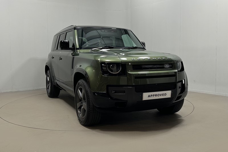 2026 (26) LAND ROVER DEFENDER 3.0 D250 X-Dynamic HSE 110 5dr Auto