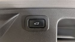 2020 (20) LAND ROVER DISCOVERY SPORT 2.0 D180 SE 5dr Auto 5118897