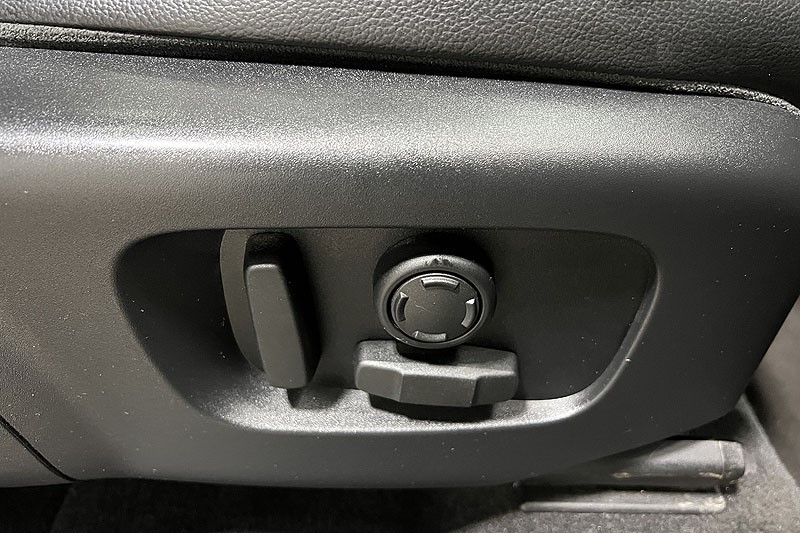 2020 (20) LAND ROVER DISCOVERY SPORT 2.0 D180 SE 5dr Auto 5118874