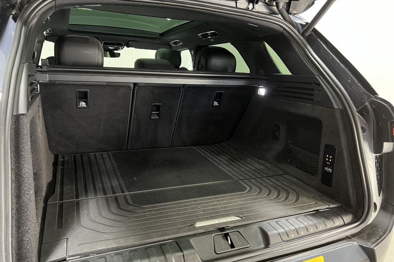 2023 (73) LAND ROVER RANGE ROVER SPORT 3.0 D300 Dynamic SE 5dr Auto 5244178