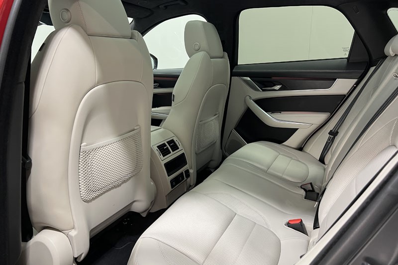 2024 (24) JAGUAR F-PACE 2.0 D200 R-Dynamic HSE Black 90th Anniv 5dr Auto 5194614