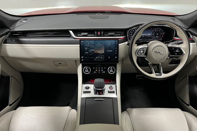 2024 (24) JAGUAR F-PACE 2.0 D200 R-Dynamic HSE Black 90th Anniv 5dr Auto 5194586