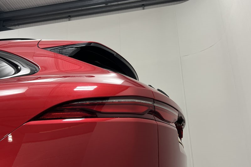 2024 (24) JAGUAR F-PACE 2.0 D200 R-Dynamic HSE Black 90th Anniv 5dr Auto 5194620