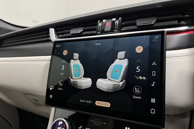 2024 (24) JAGUAR F-PACE 2.0 D200 R-Dynamic HSE Black 90th Anniv 5dr Auto 5194609