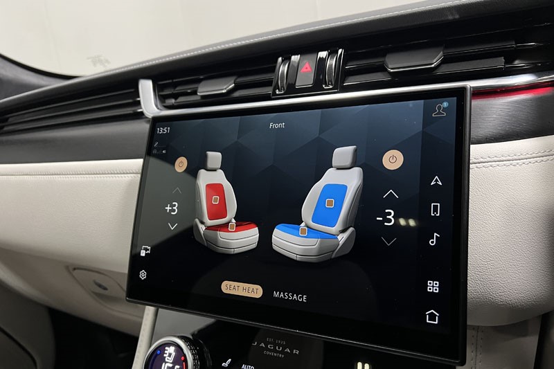 2024 (24) JAGUAR F-PACE 2.0 D200 R-Dynamic HSE Black 90th Anniv 5dr Auto 5194610