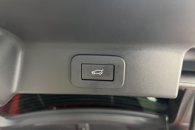 2024 (24) JAGUAR F-PACE 2.0 D200 R-Dynamic HSE Black 90th Anniv 5dr Auto 5194619