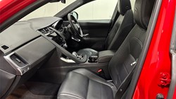 2022 (22) JAGUAR E-PACE 2.0 D200 R-Dynamic Black 5dr Auto 5131086