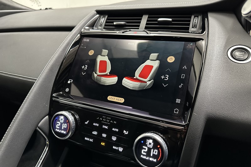 2022 (22) JAGUAR E-PACE 2.0 D200 R-Dynamic Black 5dr Auto 5131109