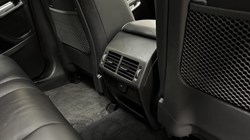 2022 (22) JAGUAR E-PACE 2.0 D200 R-Dynamic Black 5dr Auto 5131095