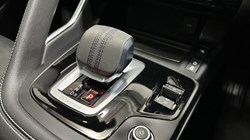 2022 (22) JAGUAR E-PACE 2.0 D200 R-Dynamic Black 5dr Auto 5131106