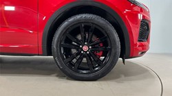 2022 (22) JAGUAR E-PACE 2.0 D200 R-Dynamic Black 5dr Auto 5131091