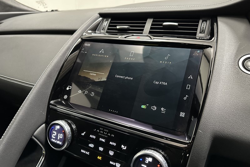 2022 (22) JAGUAR E-PACE 2.0 D200 R-Dynamic Black 5dr Auto 5131107