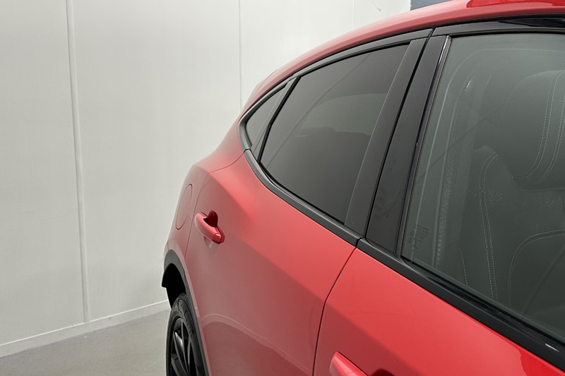 2022 (22) JAGUAR E-PACE 2.0 D200 R-Dynamic Black 5dr Auto 5131131